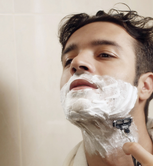 How to Wet Shave Like a Pro (Even If You’ve Only Used a Cartridge Razor)